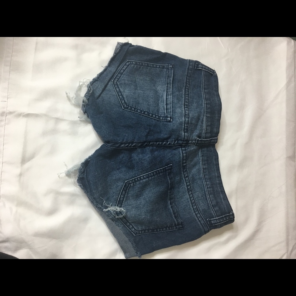 Dark denim shorts Forever21